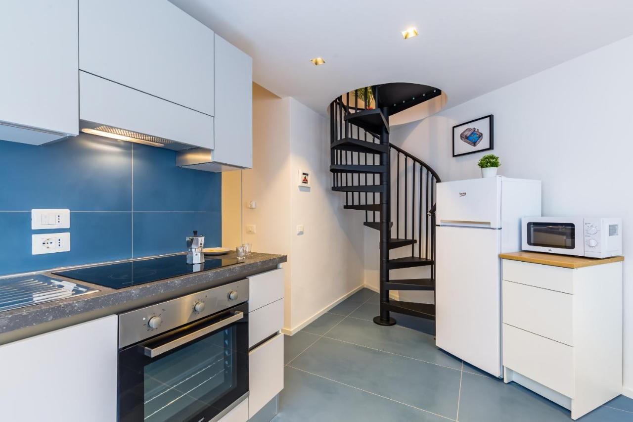 Art Apartment At Sanita By Wonderful Italy Naples Exterior photo
