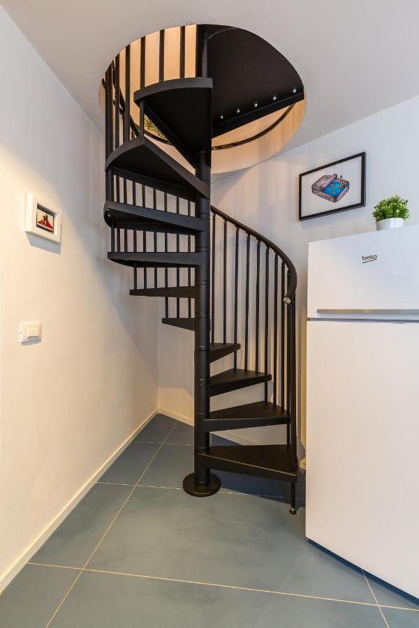 Art Apartment At Sanita By Wonderful Italy Naples Exterior photo